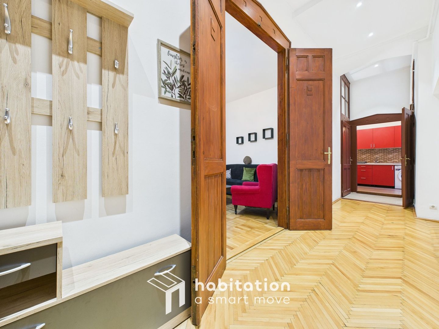 Piața Victoriei - Apartament primitor cu farmec istoric - tur virtual - Poză 14