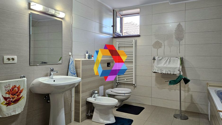 Casă plus Spațiu comercial  741 mp, Teren 906 mp Brasov - zona Blumana - Poză 42