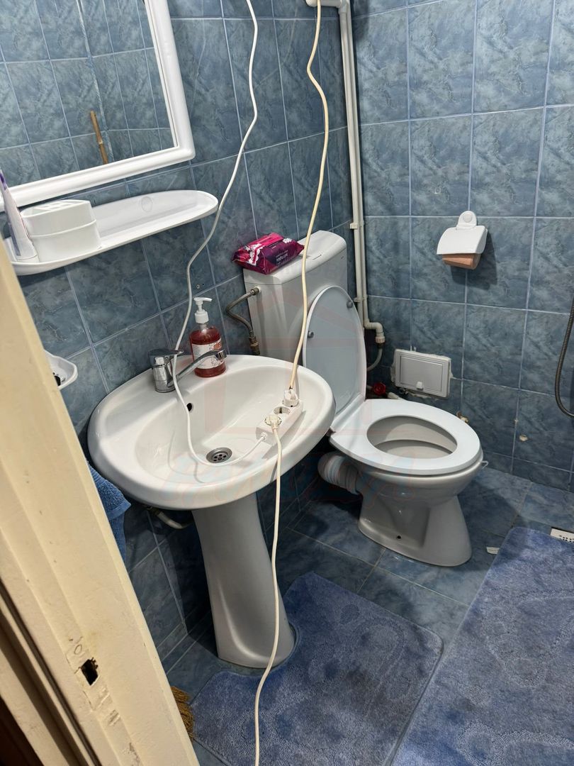 GARSONIERĂ DE ÎNCHIRIAT – ETAJ 2 | 250 €/LUNĂ - Poză 9