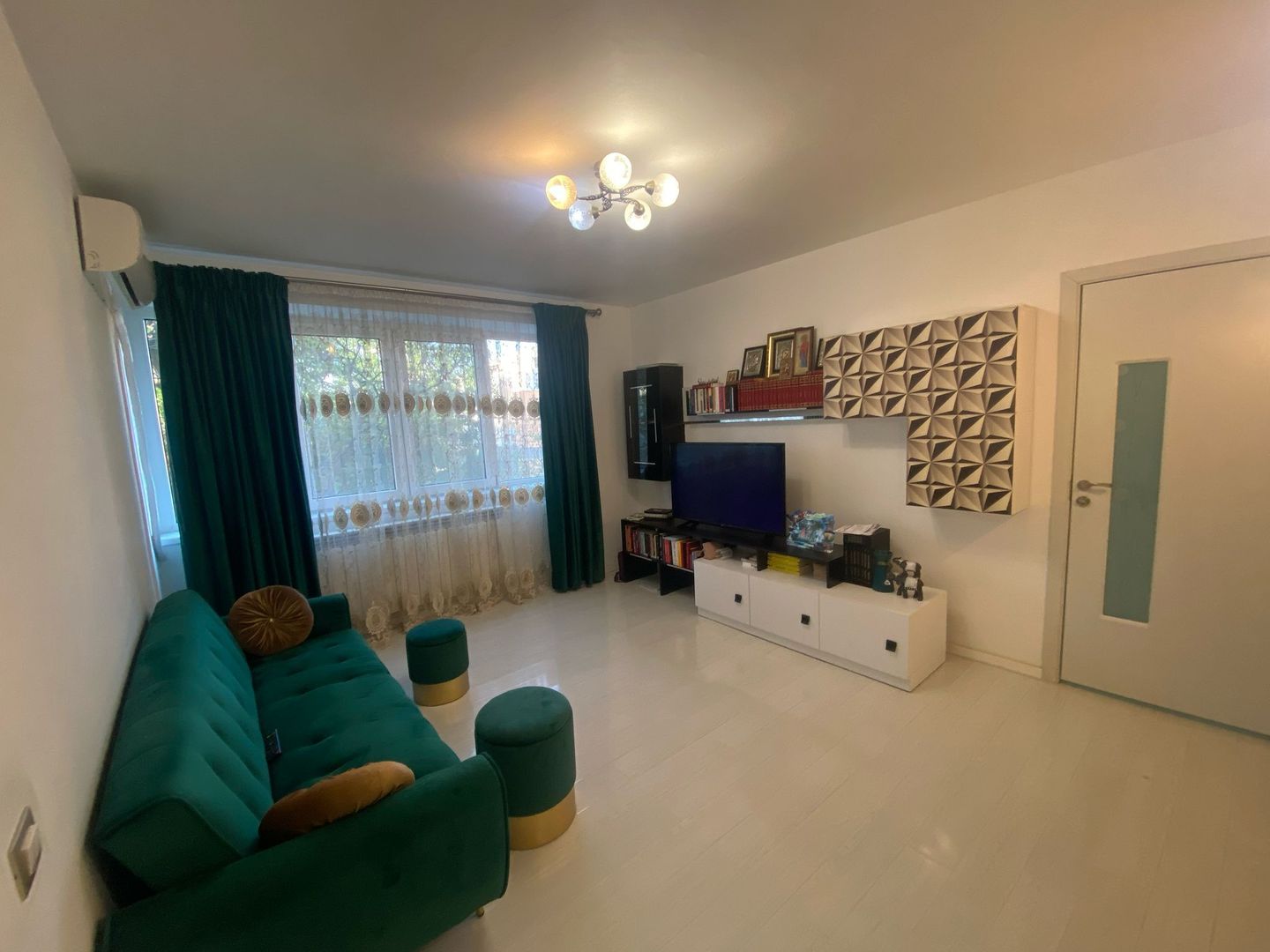 SV22-Apartament 3 camere–Ștefan cel Mare, lângă metrou - Poză 2