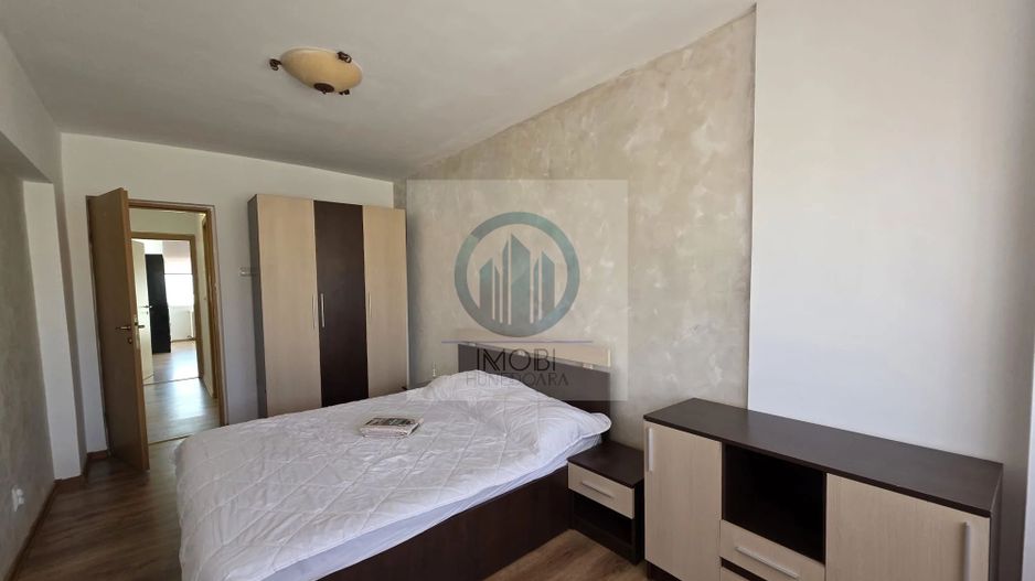 Apartament 3 camere, Decomandat, 74 mp, Deva – Bd. Decebal, Bloc 23 - Poză 5