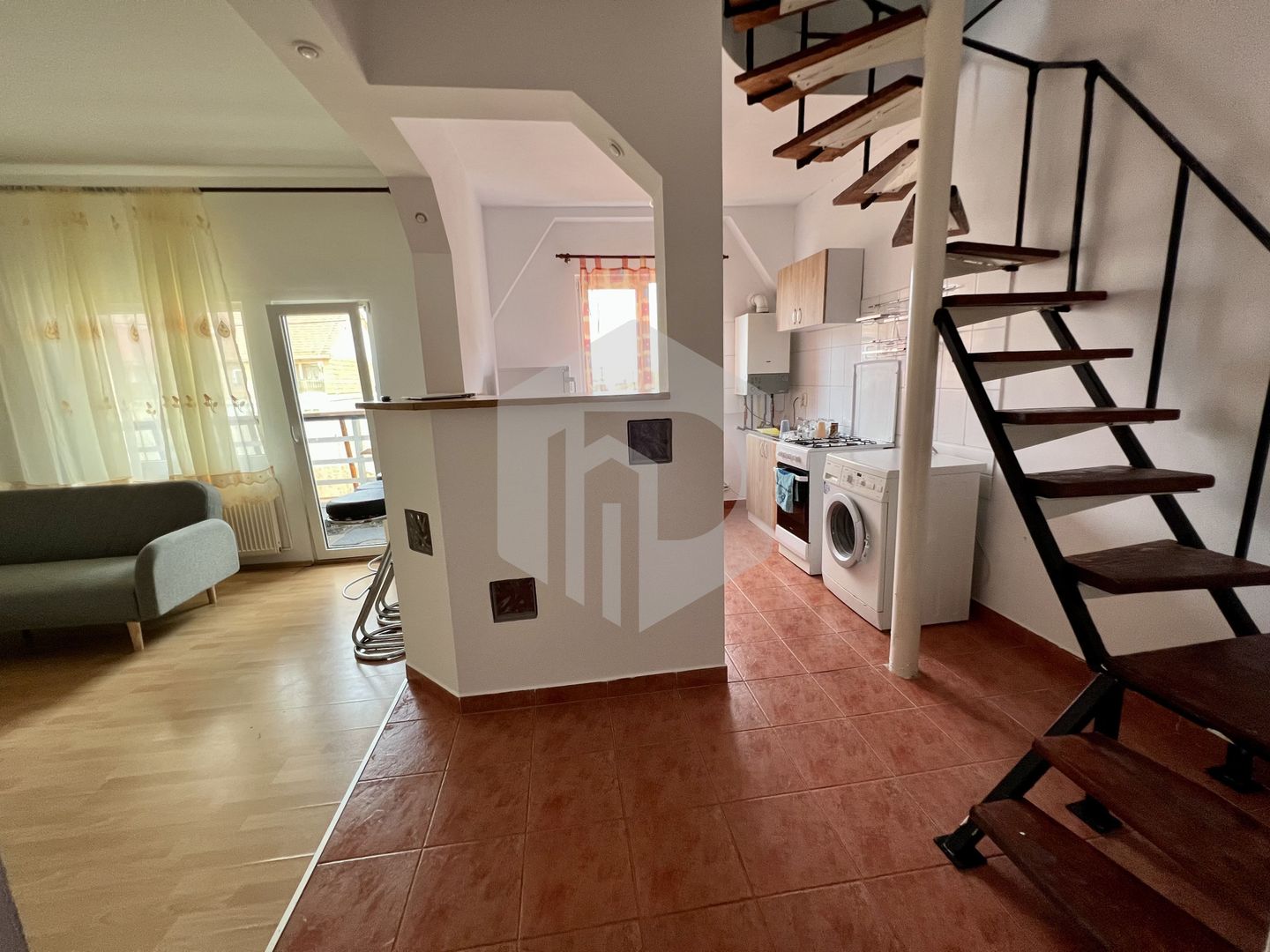 Apartament 2 camere in Turnisor-60mp+balcon - Poză 2