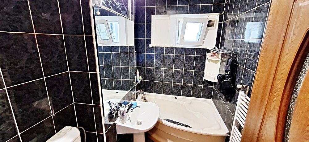 Astra, zona Lidl(Saturn), apartament cu 2 camere, etaj3/4, pret 83000 euro - Poză 8