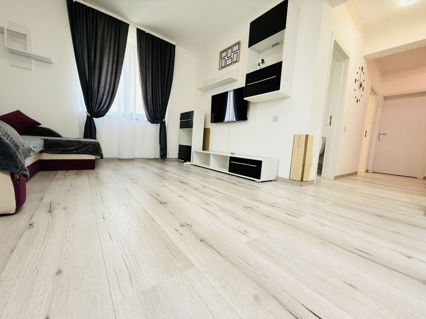 Braytim | 3 camere | 2 bai | Decomandat | Balcon | Loc de parcare - Poză 1