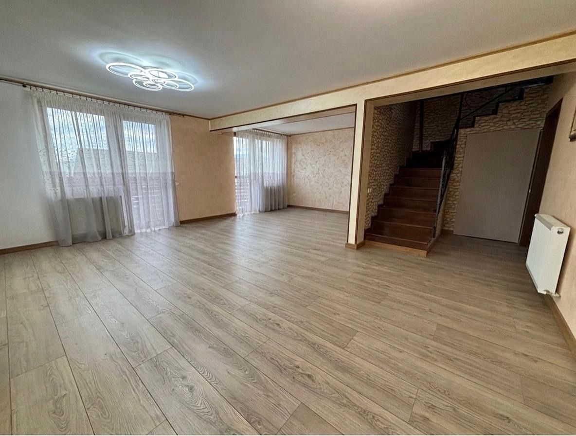 Casa 5 camere cu teren GENEROS si CARPORT - Cartierul Arhitectilor - Poză 16