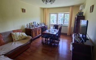 Apartament decomandat 3 camere - zona Torontalului - Poză 11