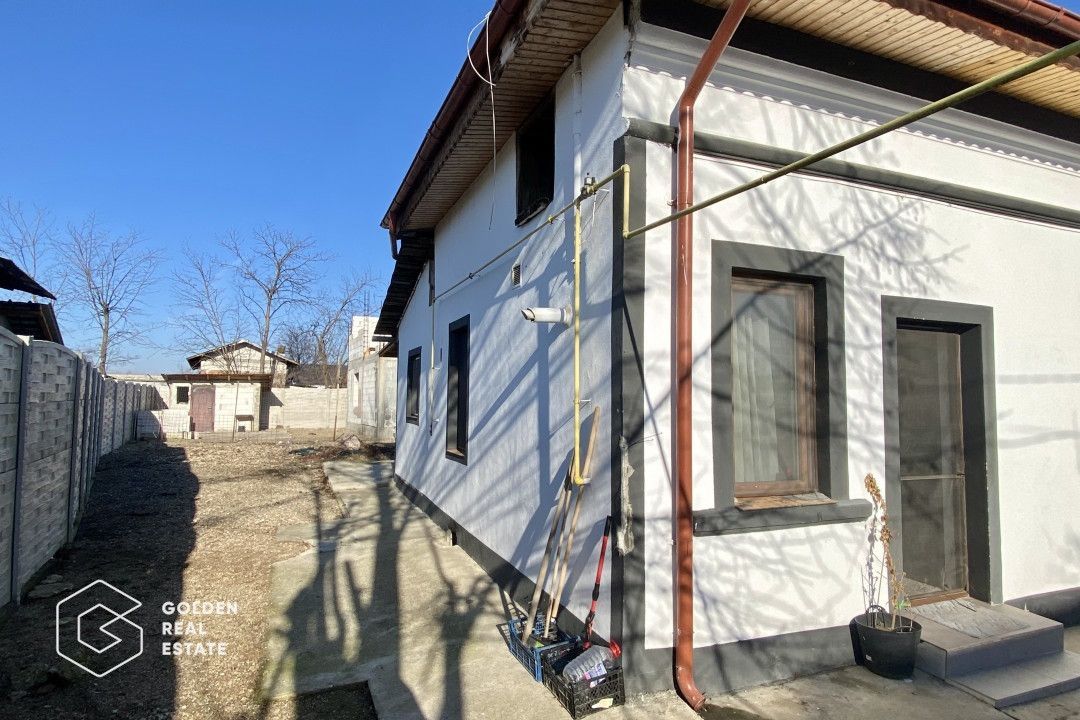 Casă de vânzare în Titu, jud. Dâmbovița, amenajată complet - Poză 4