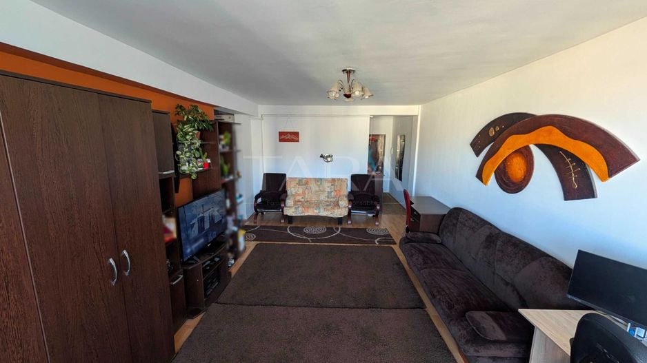 Apartament spațios cu o cameră, etaj intermediar, garaj opțional. - Poză 4