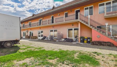 Clădire 446 mp | Teren 1.579 mp Nojorid