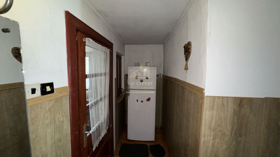 CASA 4 CAMERE, TEREN 604 MP, VOINESTI LERESTI, COMISION 0% - Poză 19