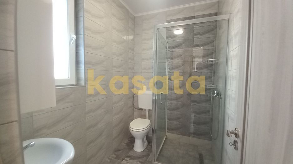 Vilă Modernă 4 Camere | Curte Privată | Zonă Excelentă & Facilități - Poză 35