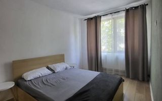 3 camere semidecomandate, Pet Friendly, Parcare, Semicentral, Horea - Poză 1