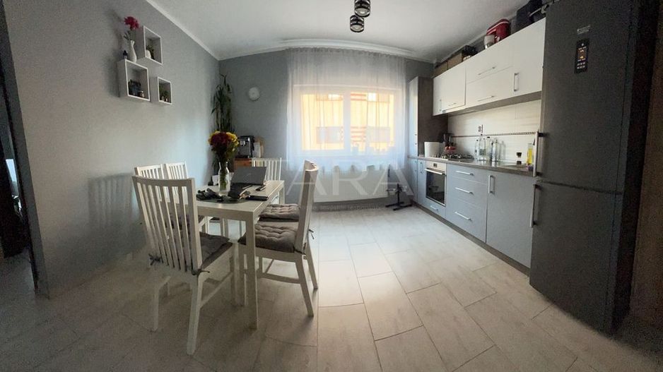 Apartament 2 camere, 56 mp + balcon 6,6 mp, Parter înalt, Buna Ziua - Poză 2