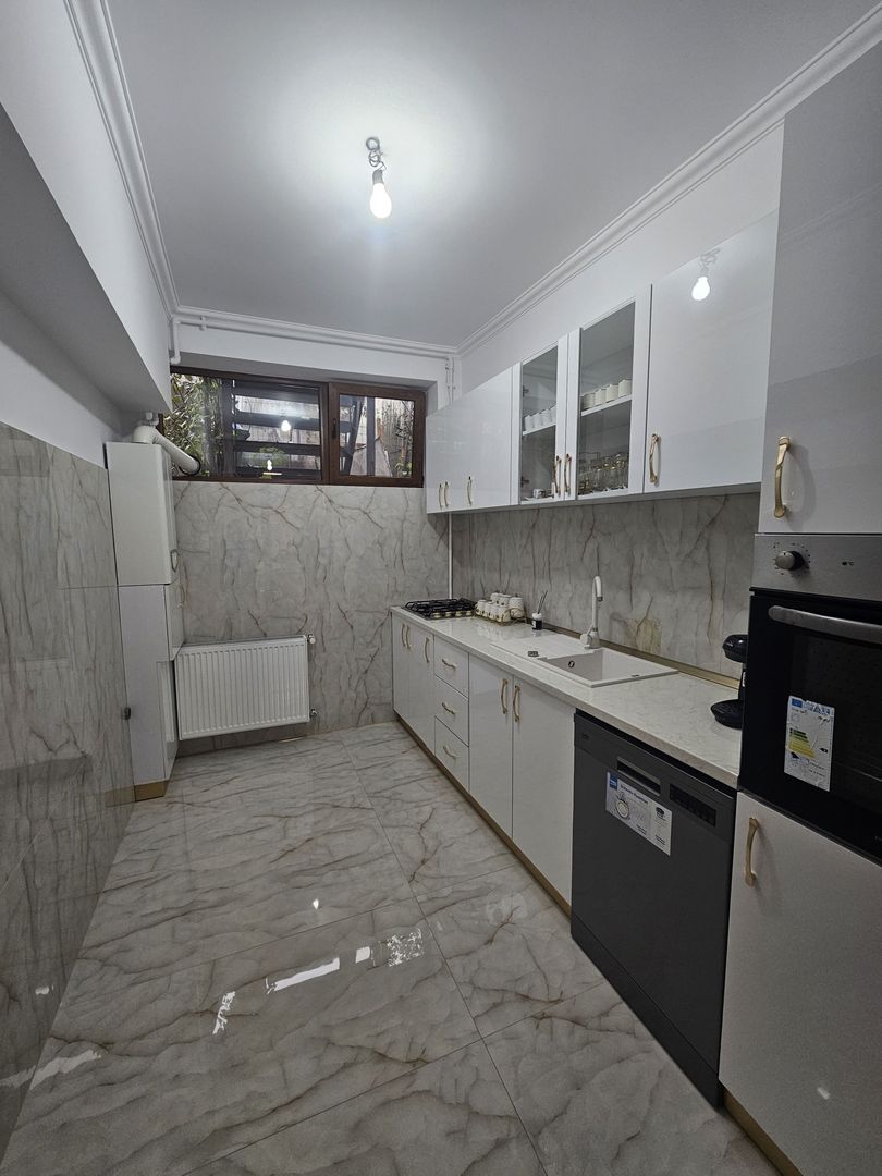 Apartament 3 camere Bucurestii Noi - Poză 13