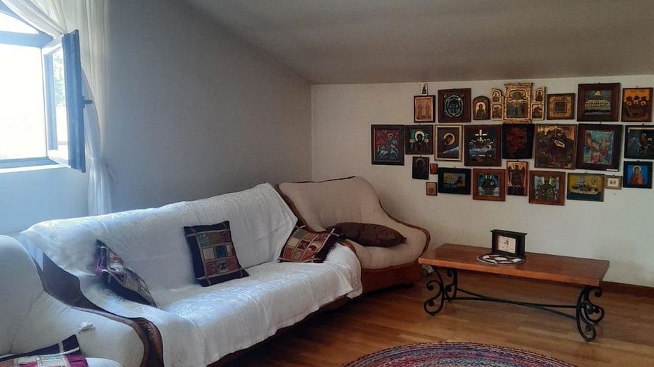Casa deosebita P+M si teren aferent 800mp - Oltenita - Poză 8