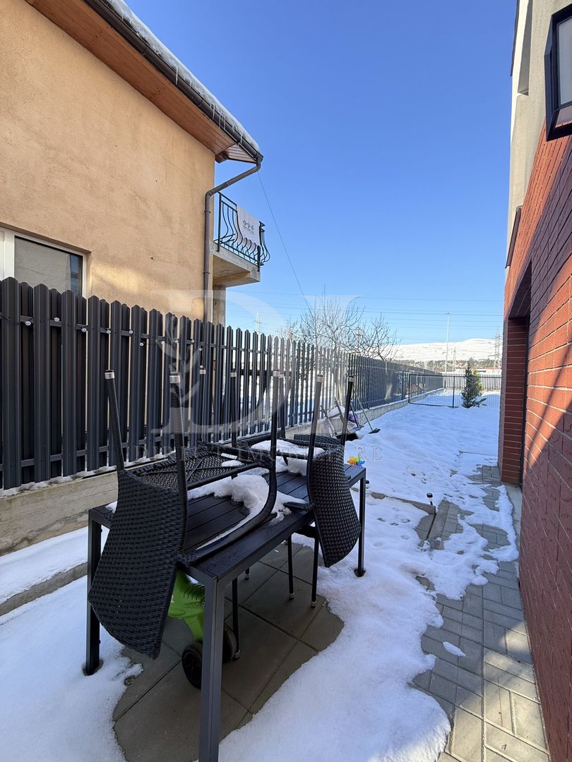 Casă la cheie | 3 dormitoare | Zona restaurantului Il Milanese - Poză 21