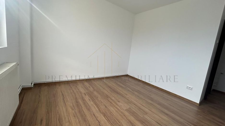 Apartament 3 camere  2 băi | renovat 2025 | parcare - Poză 7