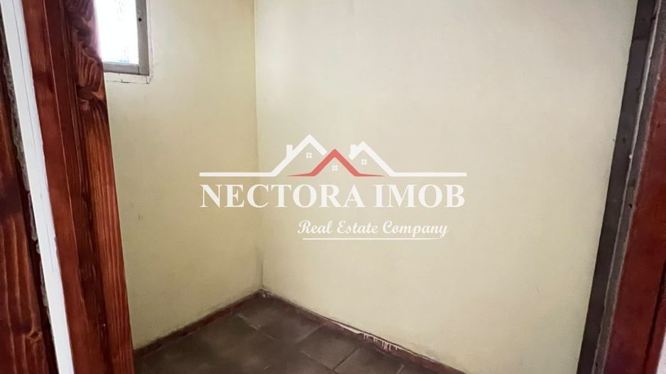 NECTORA IMOB-Casa 4 camere, 3 garaje, 200 mp,Str. C-tin Tanase,Central - Poză 5