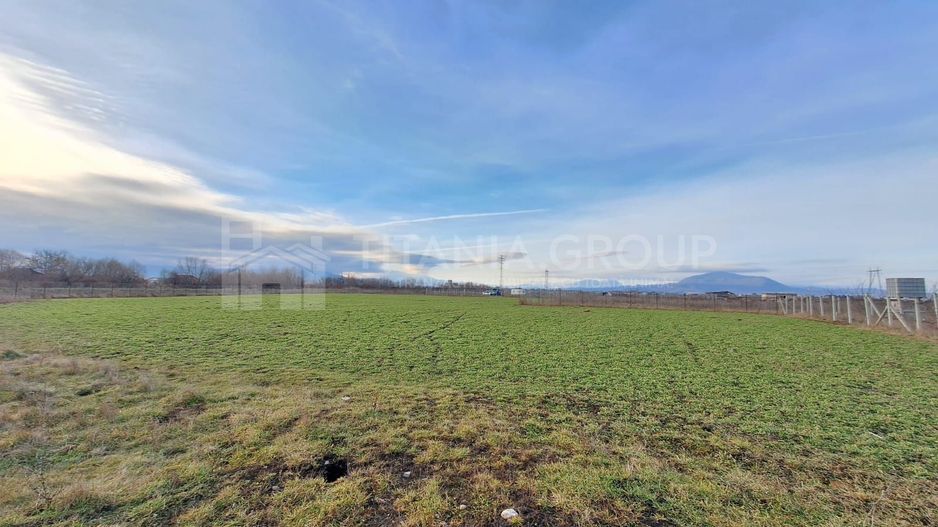 Teren intravilan in Halchiu, cu PUZ, COMISION 0 - Poză 1