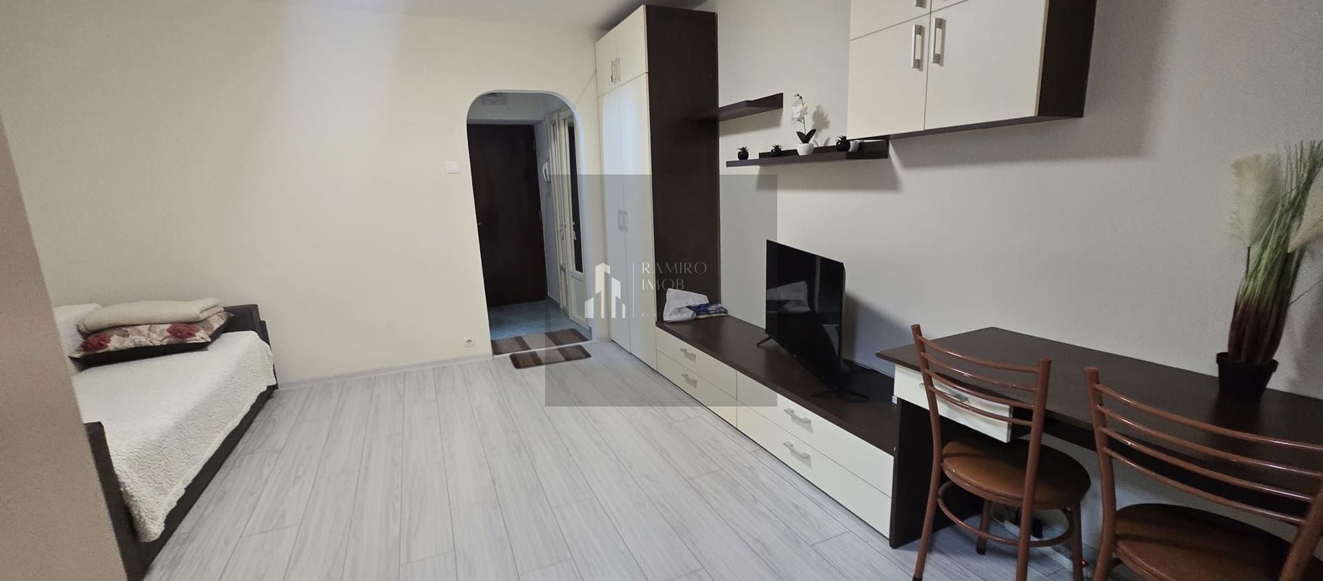 Garsoniera 31 mp /Titan - Poză 1