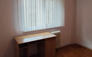 Apartament cu potențial, 3 camere, aproape de Big. - Poză 5