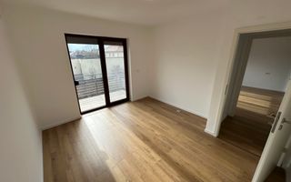 Casa deosebita intr-un cartier privat cu bariera - Poză 22