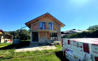 Casa noua, P+M, 4 camere, terasa, teren 550 m2, central, CORNU - Poză 17