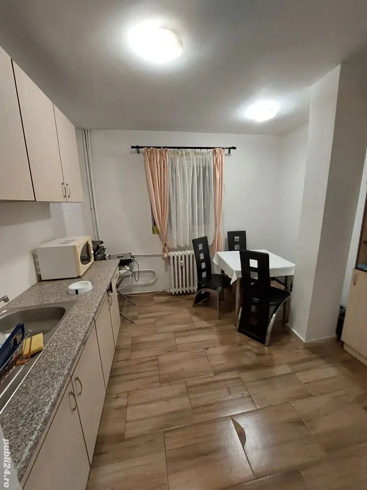 De vanzare apartament 2 camere Crangasi - Poză 4