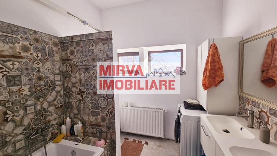 Vanzare hala +  casa  4 camere, in Albesti Paleologu - Poză 77