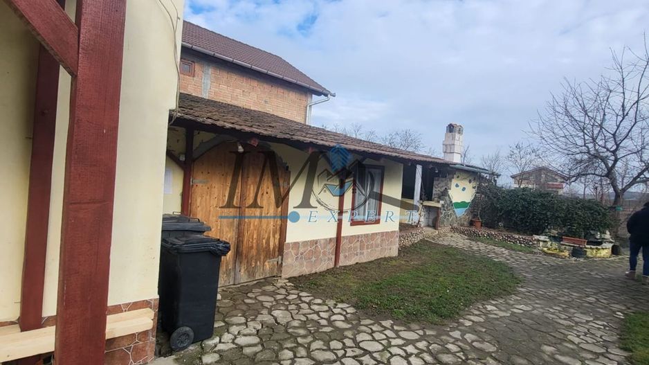 Casa finisata modern in Vintu de Jos - Poză 9