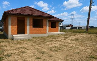 Casă la roșu, plan Parter – 500 mp teren, front 20 ml – Cihei - Poză 5