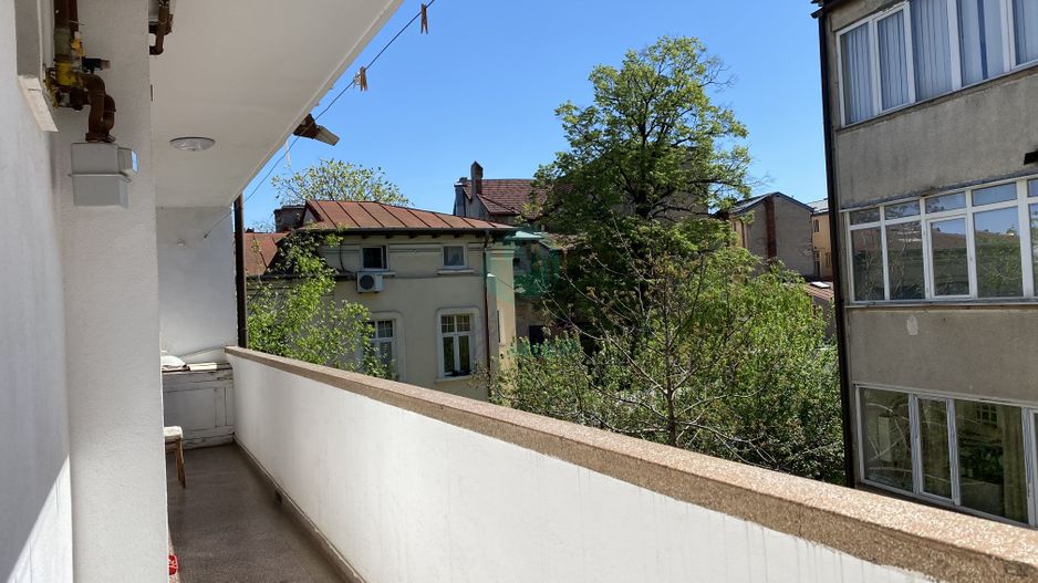 2 camere RENOVATE zona Calea Calarasilor - Piata Sfantul Stefan - Poză 16