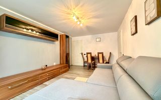 Apartament cu 3 camere, 2 bai  - zona Tractorul - Poză 2