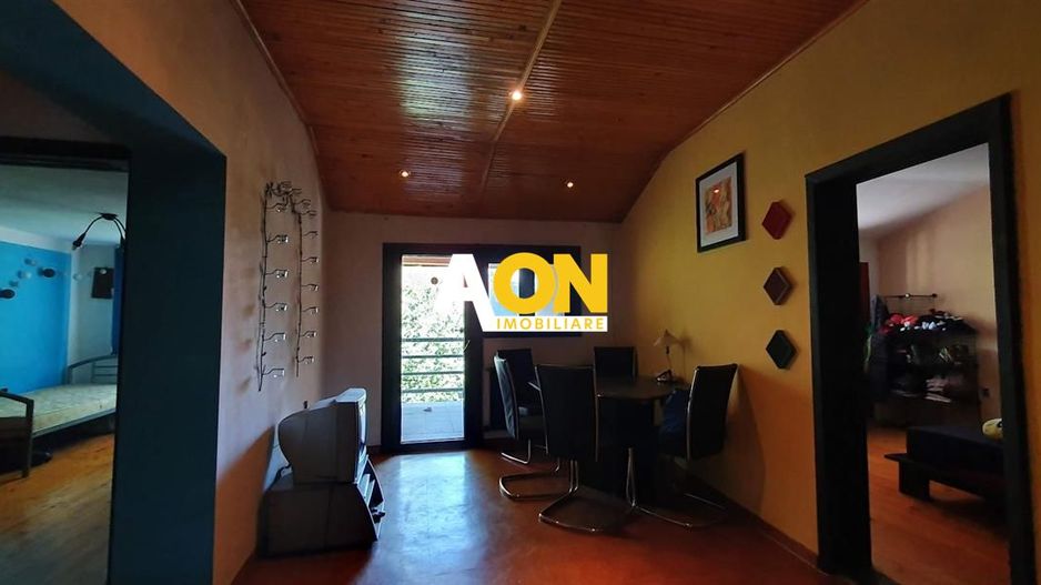 Casa cu 5 camere, 1500 mp teren, Centru. Pretabila pentru muncitori - Poză 11