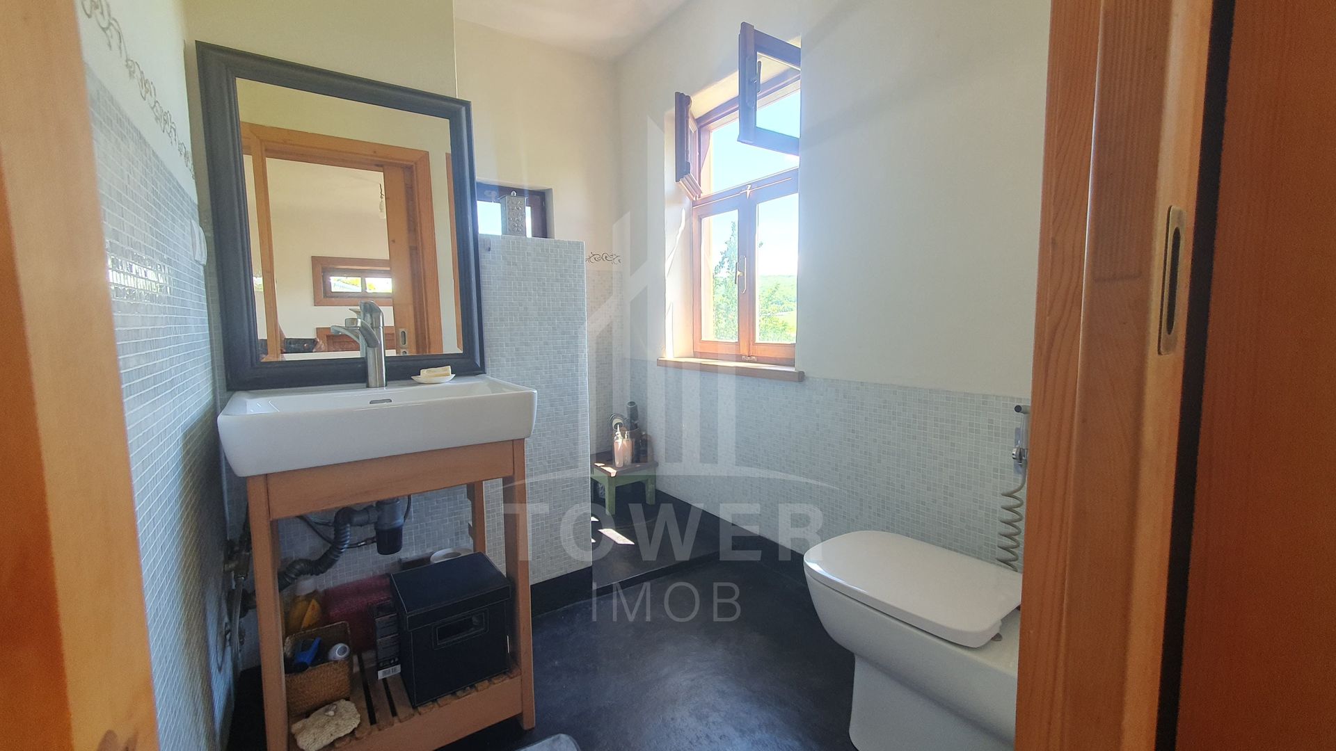 Casa Saseasca de vanzare  in  Somartin  / Comision O % - Poză 9