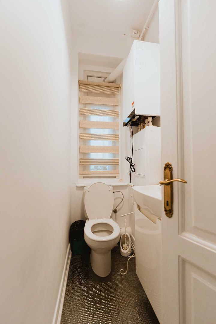 Apartament - clasic - Calea Victoriei 3+1 camere - Poză 8