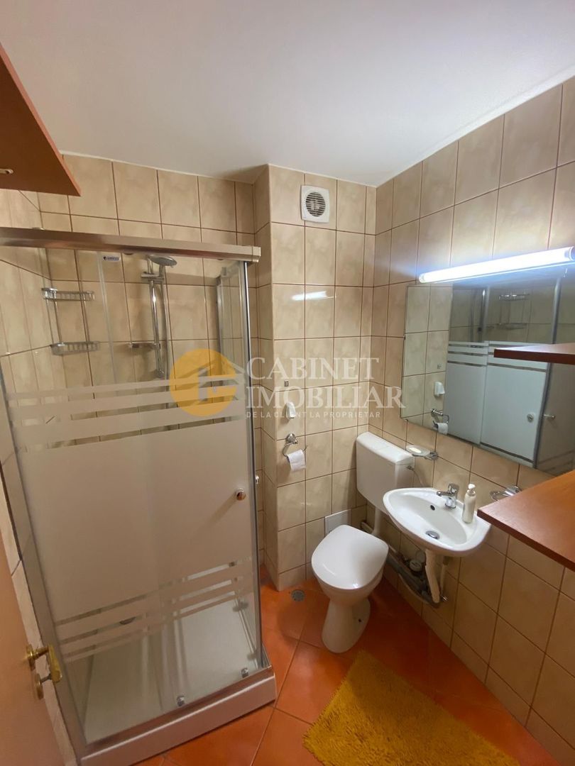 GARĂ - 3 CAMERE DECOMANDAT - ETAJ 1 - Bloc Tip Vilă - Poză 7