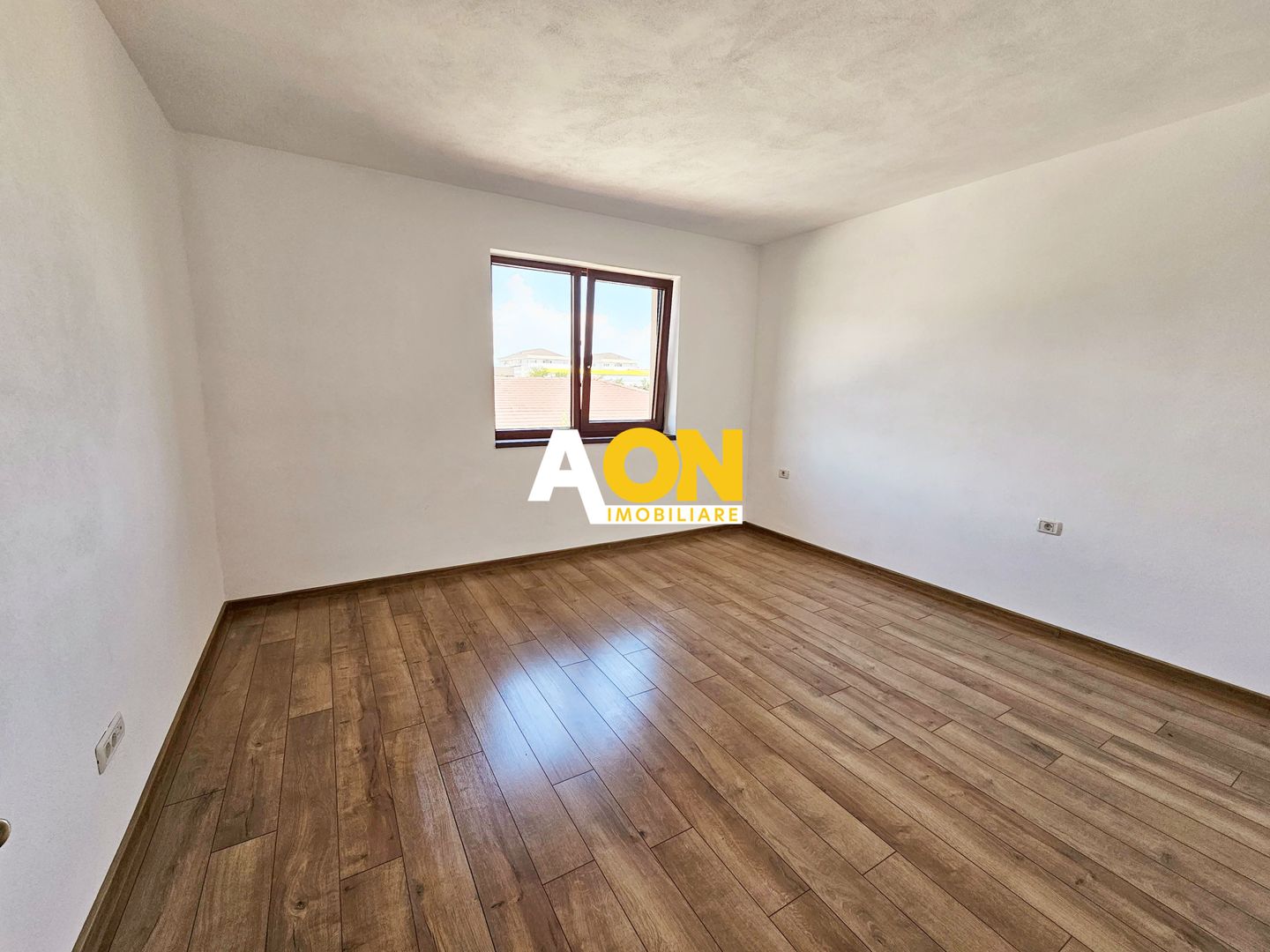Casă tip înșiruit în Cetate, 4 camere, P+1, mobilată, cartier Cetate - Poză 19