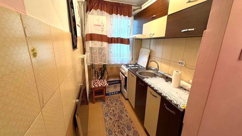 300 Euro/luna, Inchiriere apartament doua camere PARTER , Micro19 - Poză 4