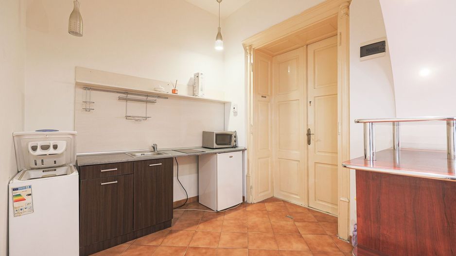 De închiriat apartament ultracentral - Str. Crișan - COMISION 0% - Poză 4