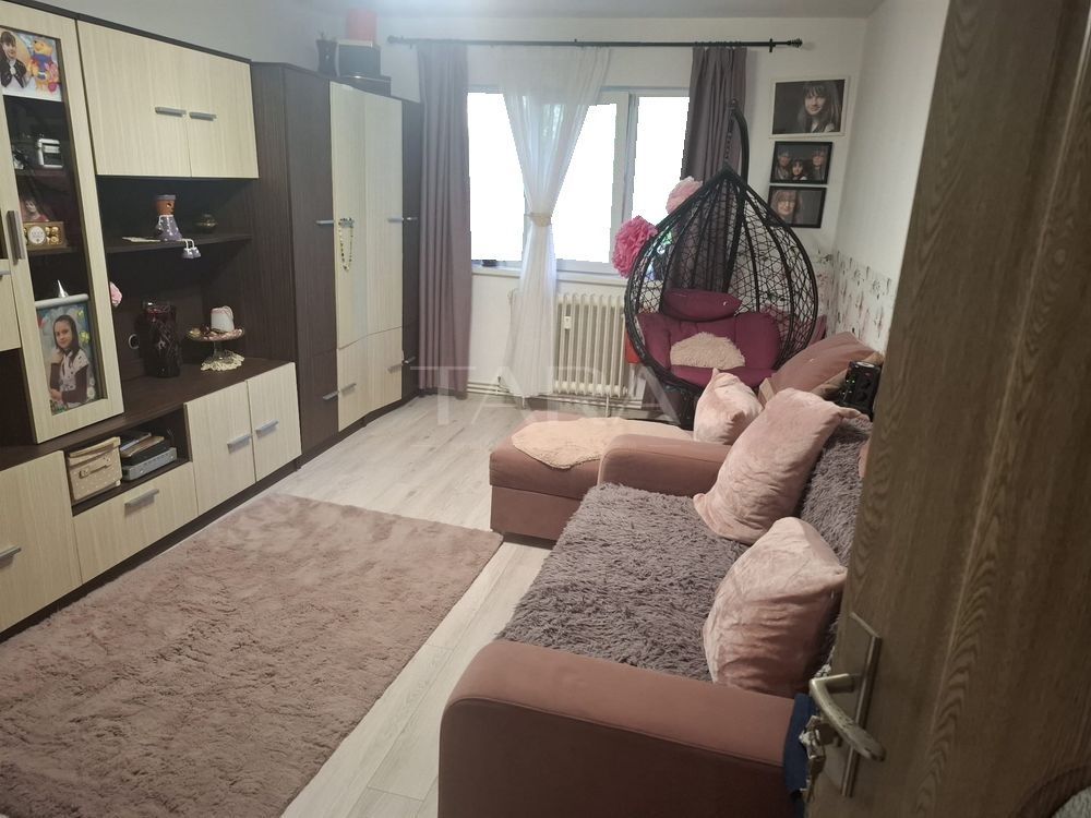 Locuință practică cu 3 camere, aproape de tot ce ai nevoie. - Poză 2