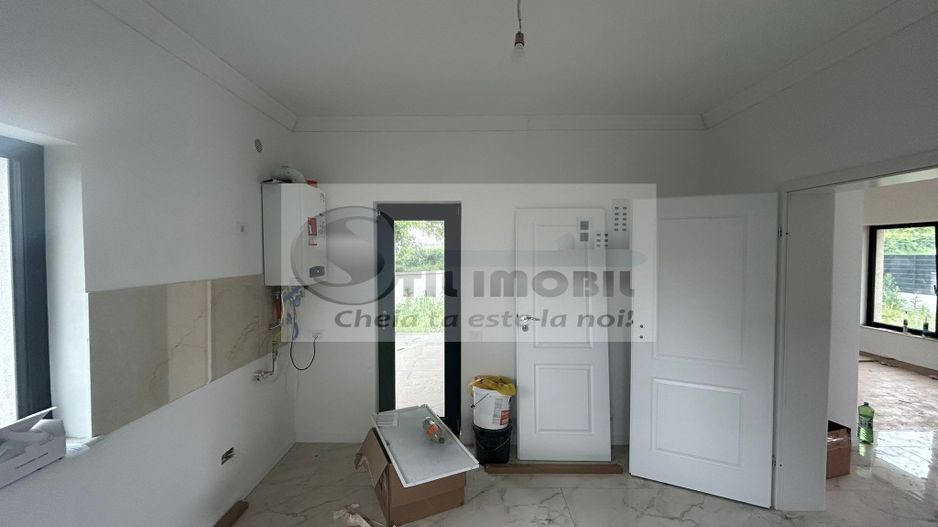 CASA TIP VILA - Gata de mutare! 240.000 euro - Poză 11