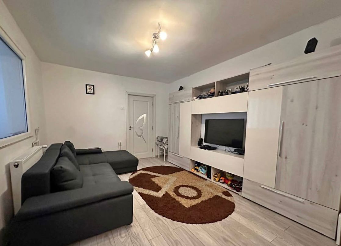 Apartament 2 camere - Zona Excelenta - Poză 2