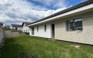 Casa superba pe un singur nivel, situata in Chinteni, zona Profi! - Poză 17