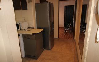 3 camere, la 5 minute de Iulius Mall-Torontal, centrala proprie - Poză 13