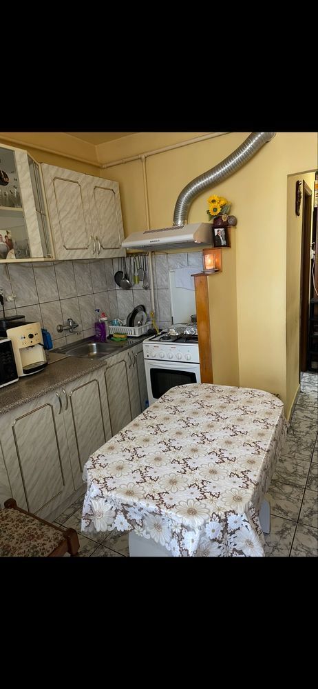Vand Garsoniera / in zona micro 17 - Poză 6
