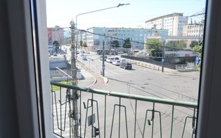 Spatiu birou in zona centrala (Piata Mihai Viteazul) - Poză 10