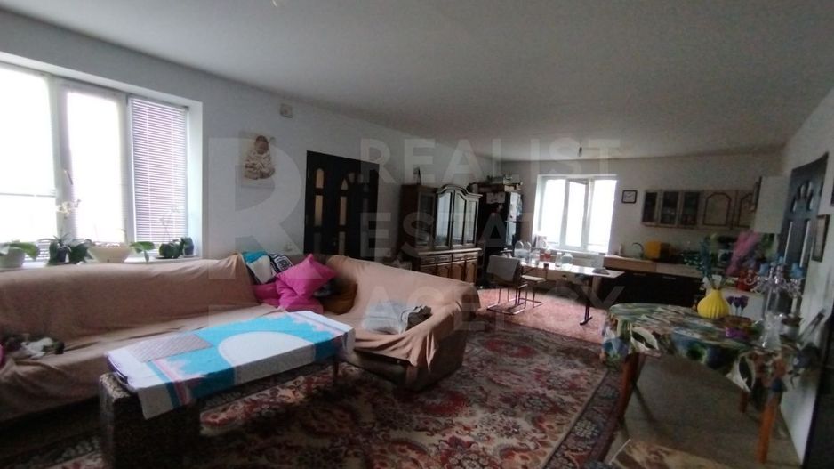 casa cu 2 nivele - Poză 21