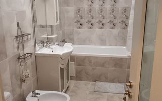 Apartament cu 2 camere și parcare, aproape de Cluj - Poză 7