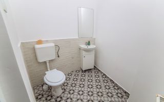 Apartament 4 camere renovat, central, ideal rezidențial sau activitate business - Poză 18